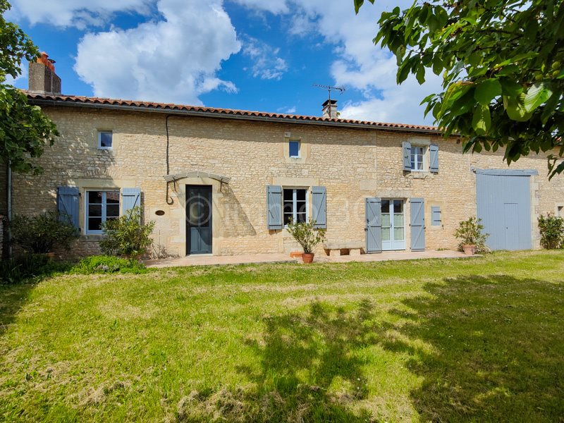Maison à vendre, 146m², Civray