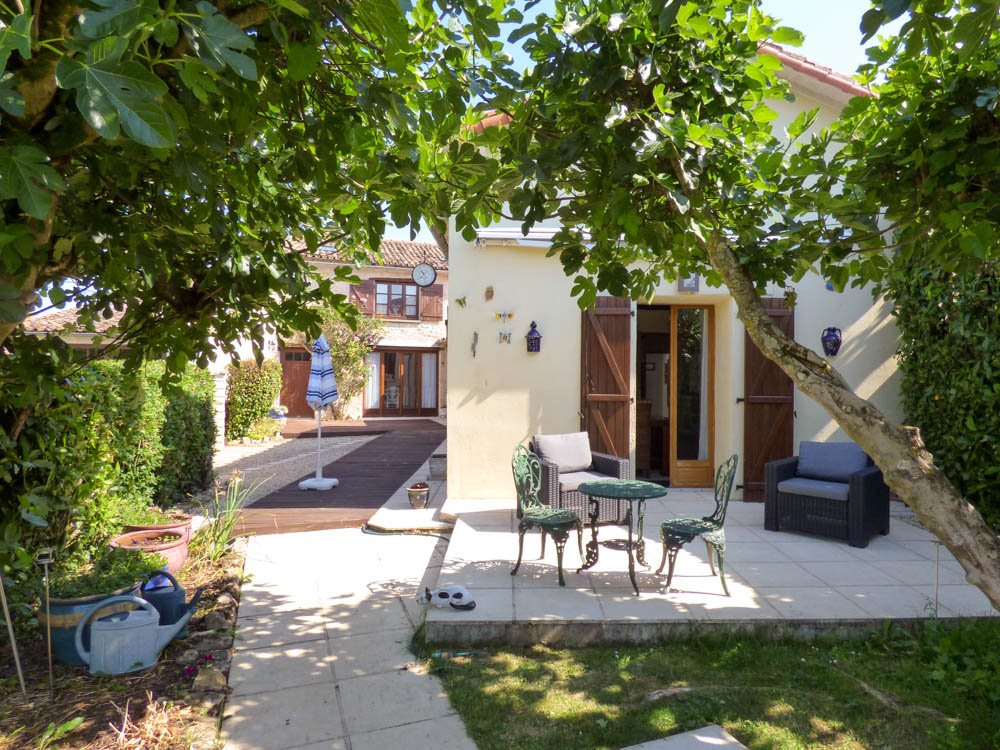 Maison à vendre, 183m², Pamproux