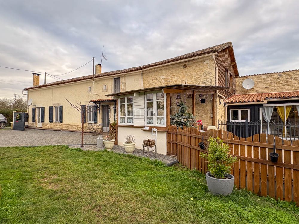 Maison à vendre, 201m², Chef-Boutonne
