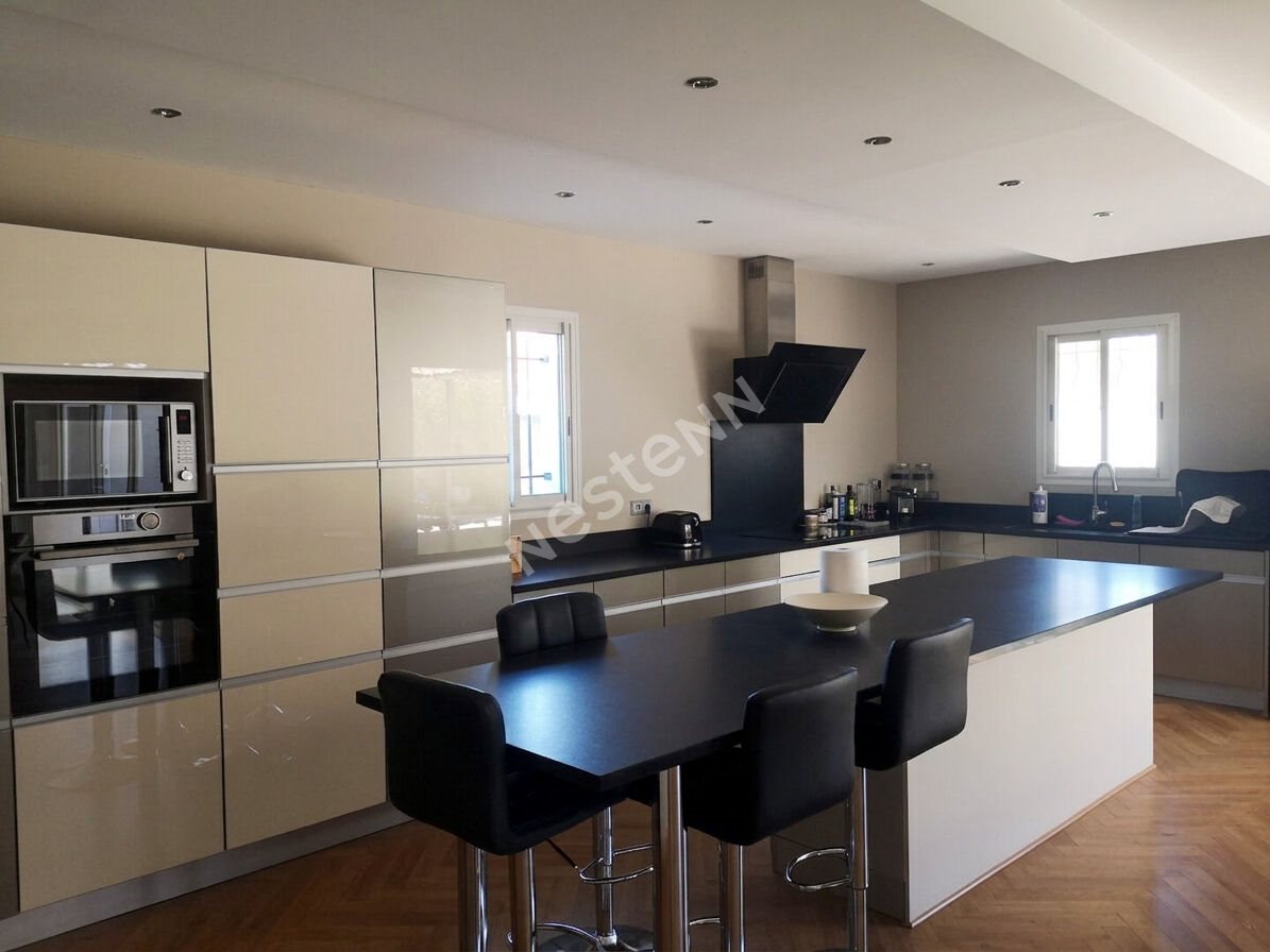 Maison à louer, 198m², Châteauneuf-les-Martigues