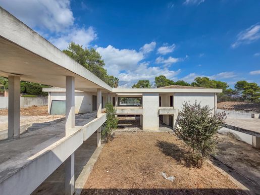 Maison 10 pièces 135 m² · à Mouans-Sartoux · 135 m² · 1 700 000 €