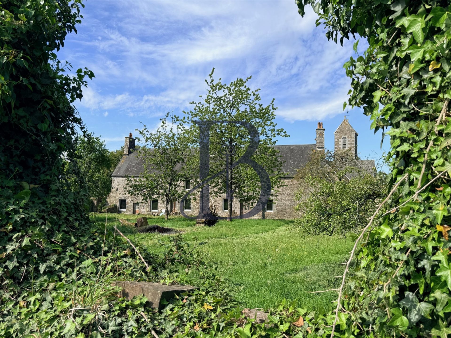 Maison à vendre, 220m², Gavray