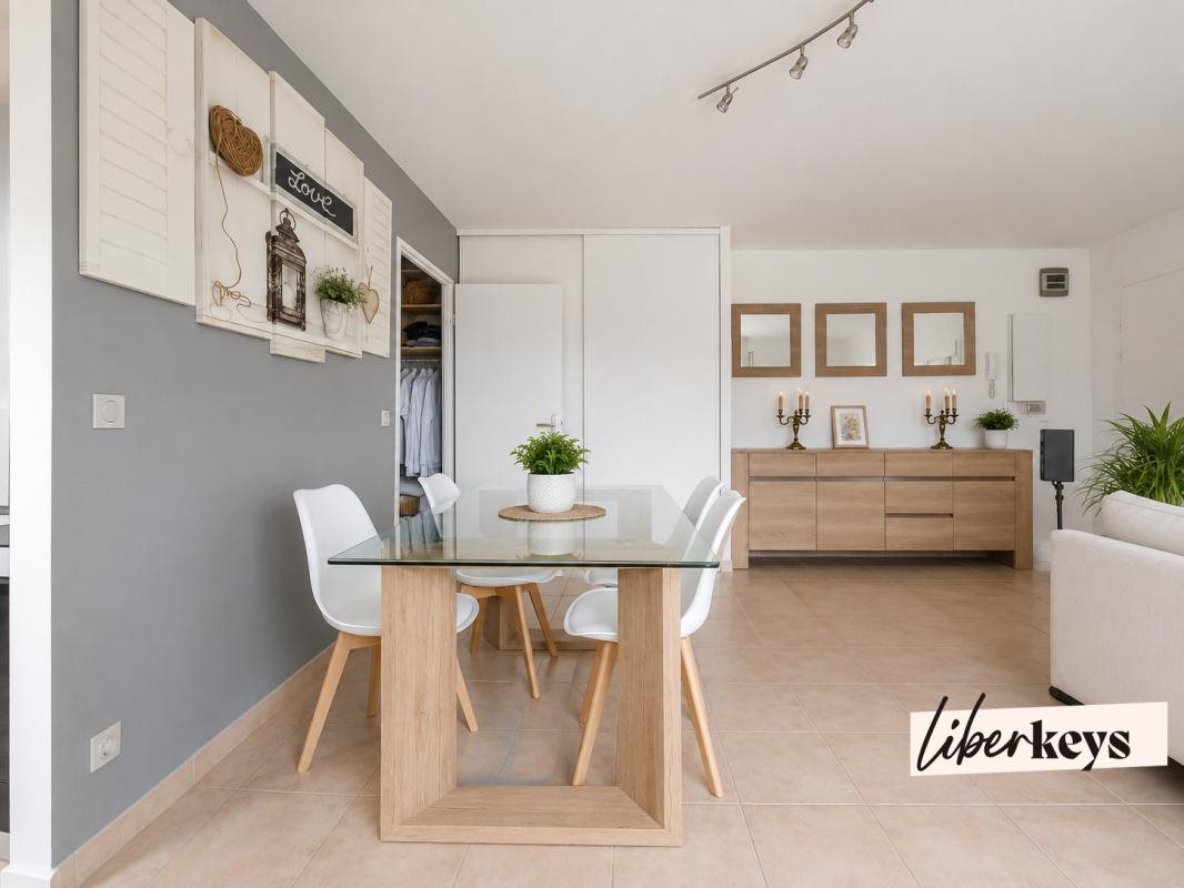 Appartement à vendre, 60m², Le Coudray-Montceaux