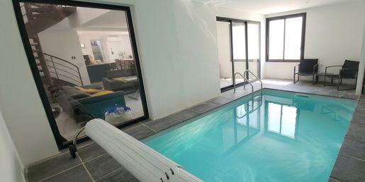 Maison 7 pièces 200 m² · à Saint-André-de-Roquelongue · 200 m² · 209 000 €