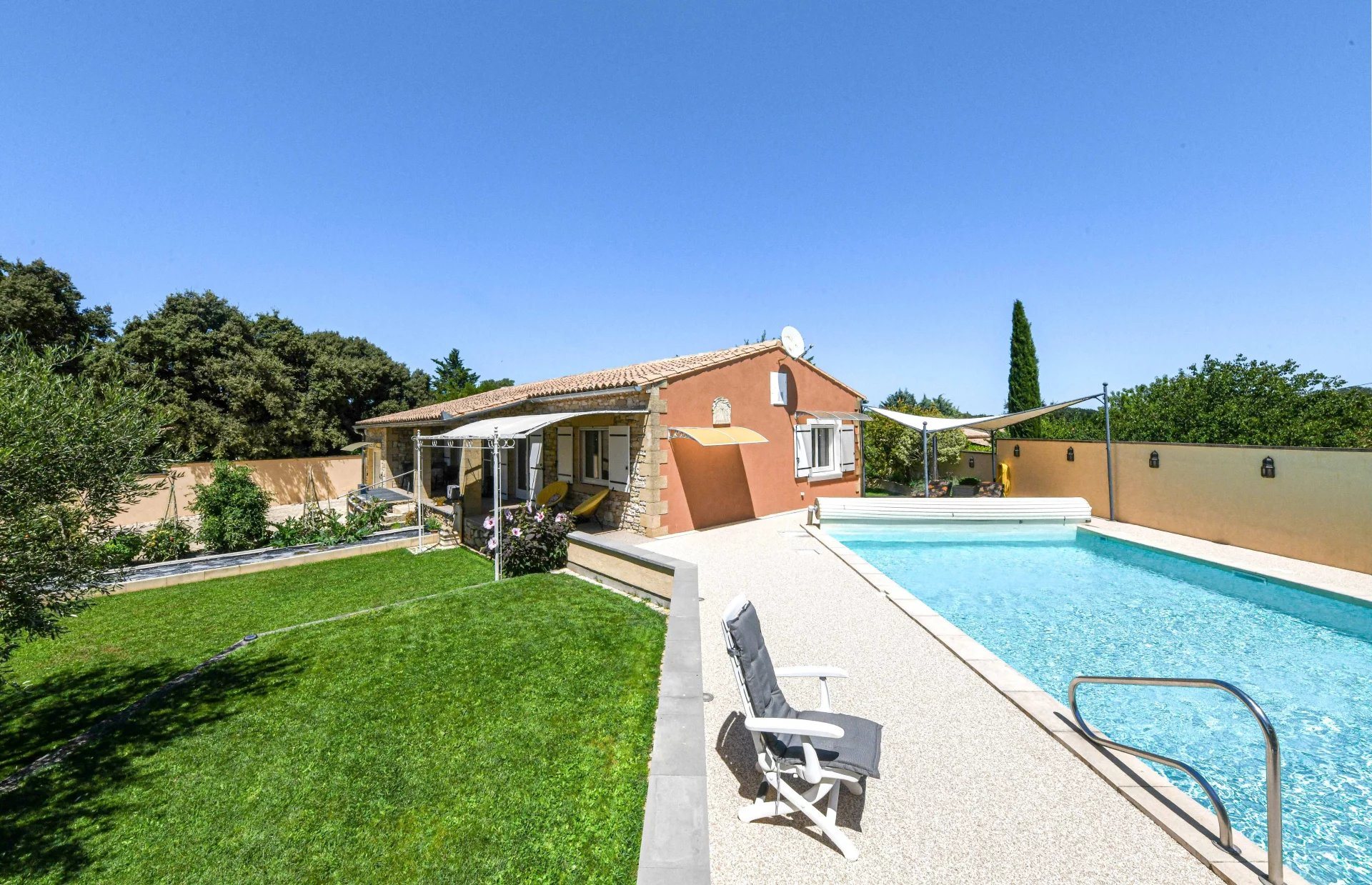 Maison à vendre, 167m², Uzès