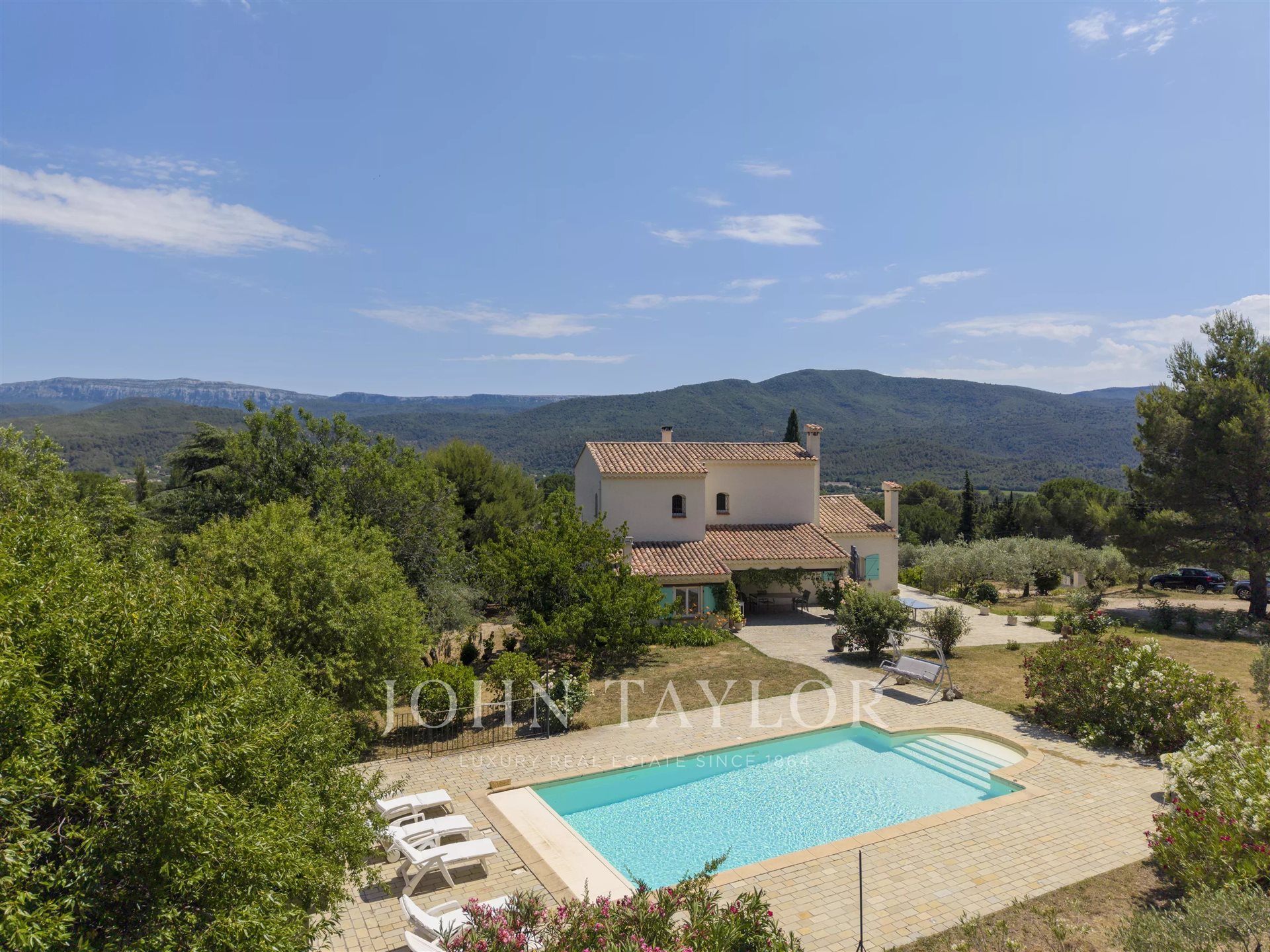 Maison à vendre, 281m², Saint-Zacharie