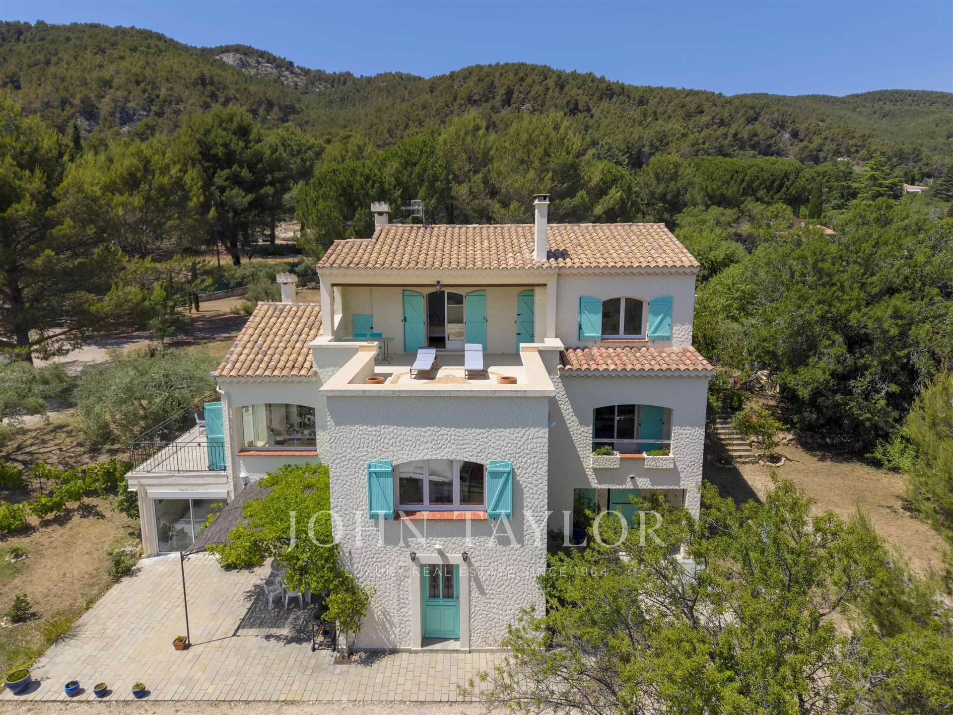 Maison à vendre, 281m², Saint-Zacharie