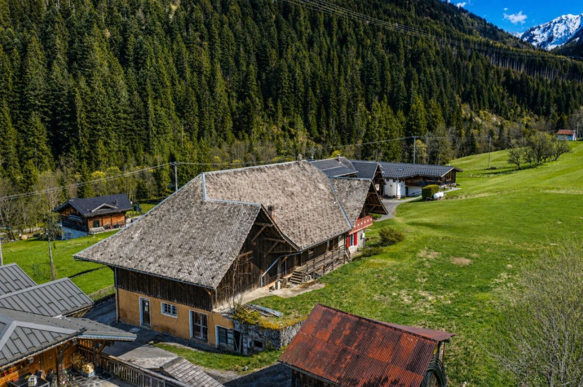 Maison à vendre, 430m², Seytroux