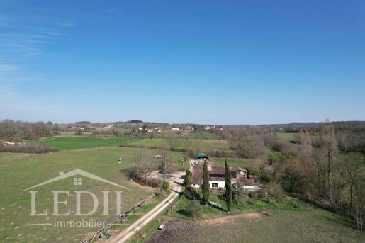Maison 5 pièces 210 m² · à Eymet · 210 m² · 445 000 €