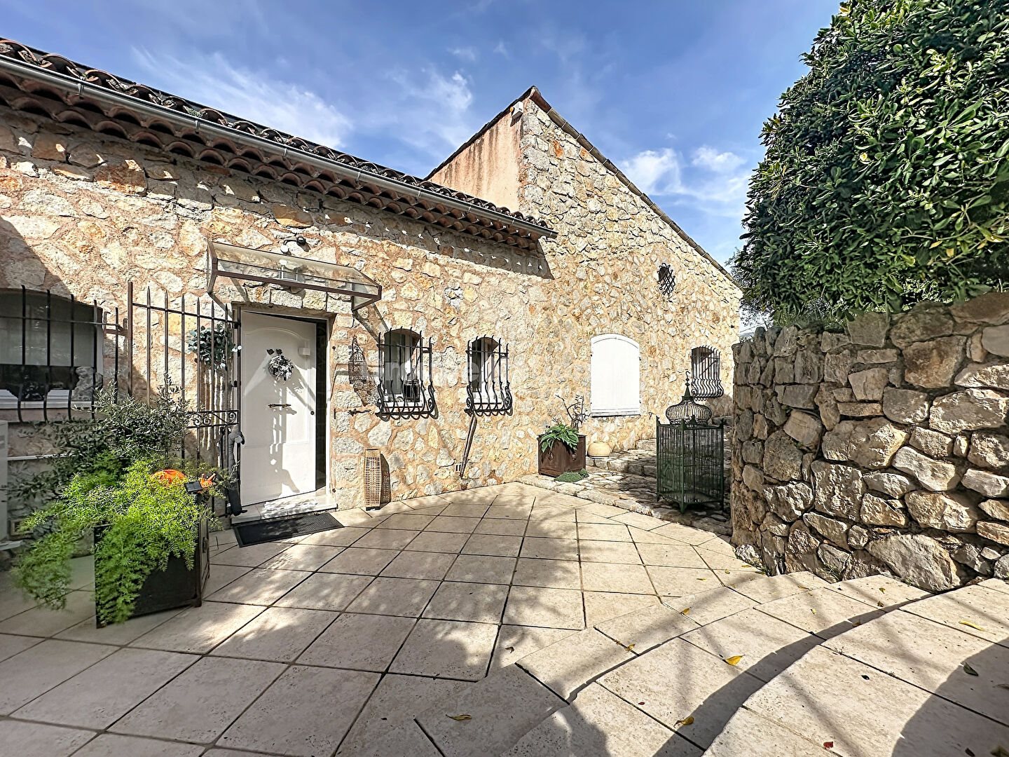 Maison à vendre, 186m², Auribeau-sur-Siagne