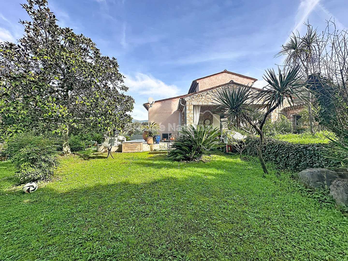 Maison à vendre, 186m², Auribeau-sur-Siagne
