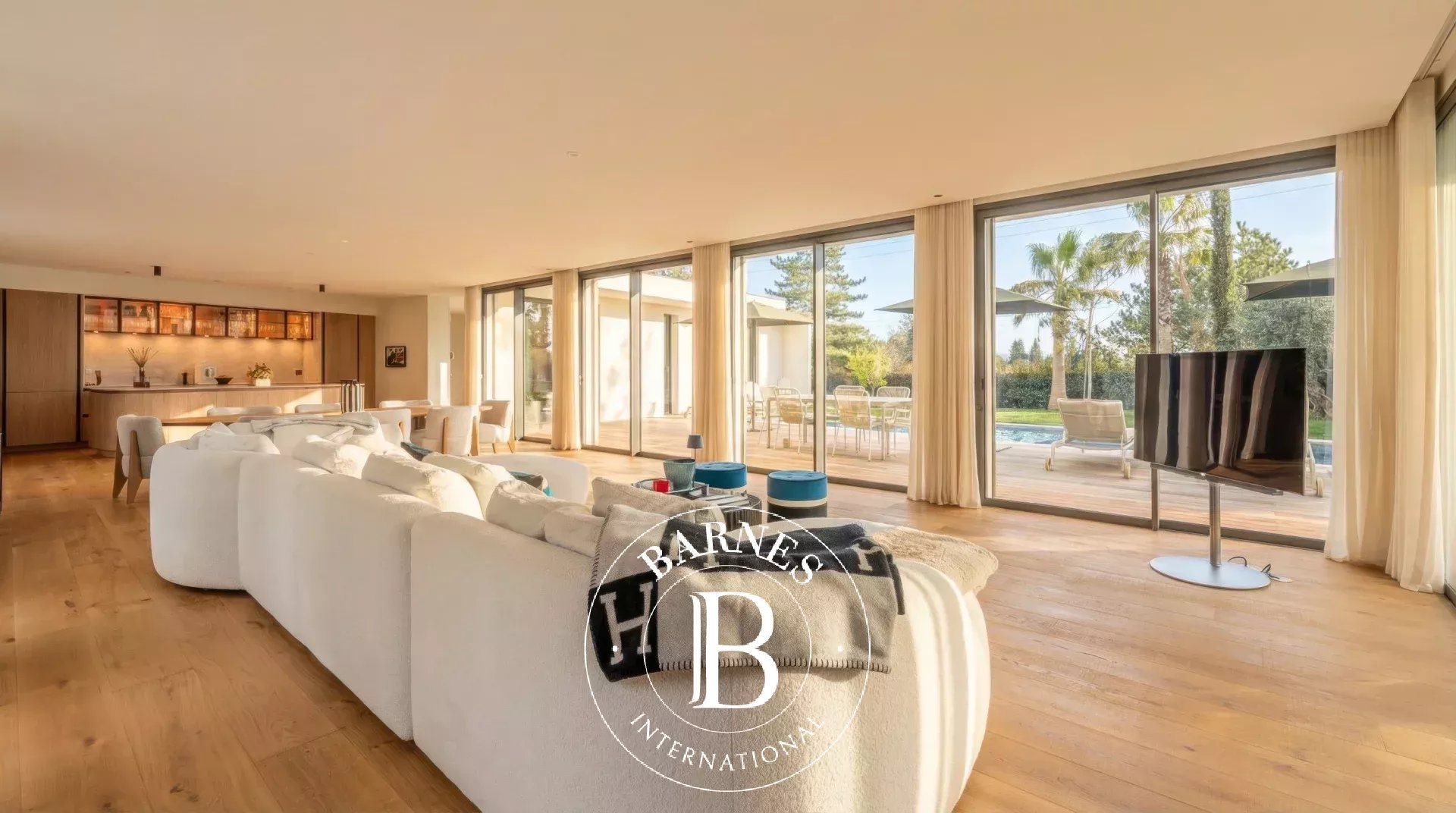 Maison – Aix-en-Provence, Jas de Bouffan - Plus