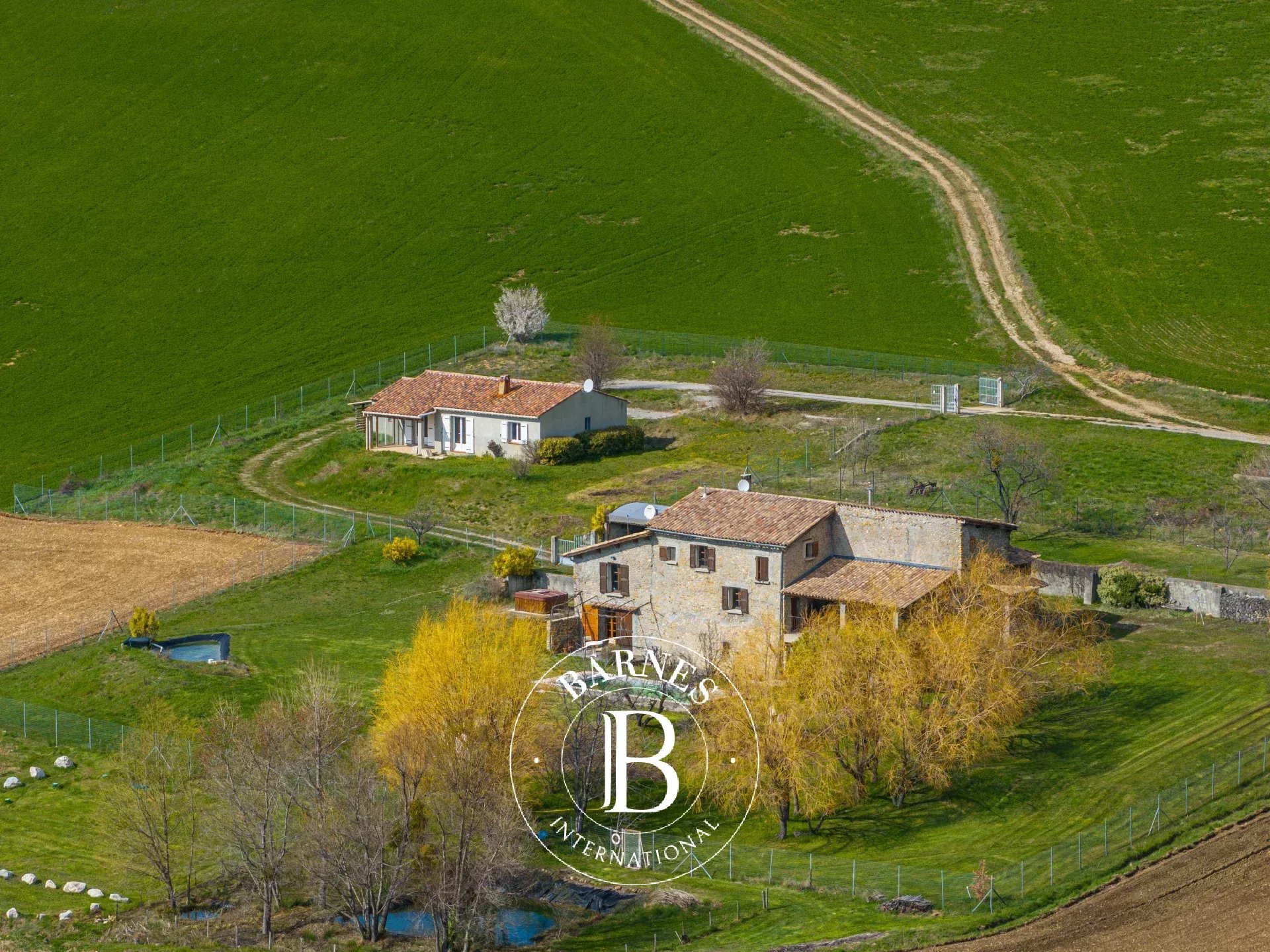 Maison à vendre, 340m², Digne-les-Bains