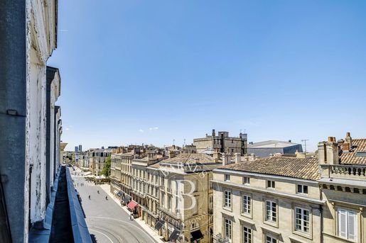 Appartement 3 pièces 77 m² · à Bordeaux · 77 m² · 590 000 €