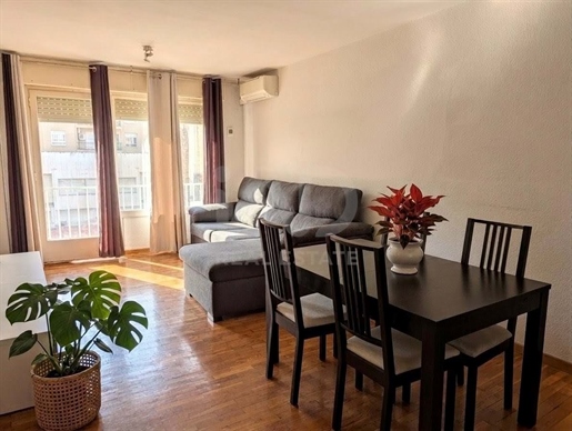 Apartamento - 93 m2