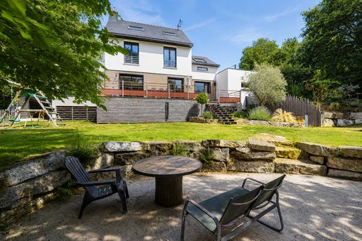 Maison 7 pièces 115 m² · à Monterblanc · 115 m² · 449 900 €