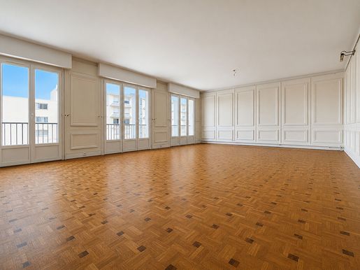 Appartement 5 pièces 122 m² · à Nantes · 122 m² · 374 400 €