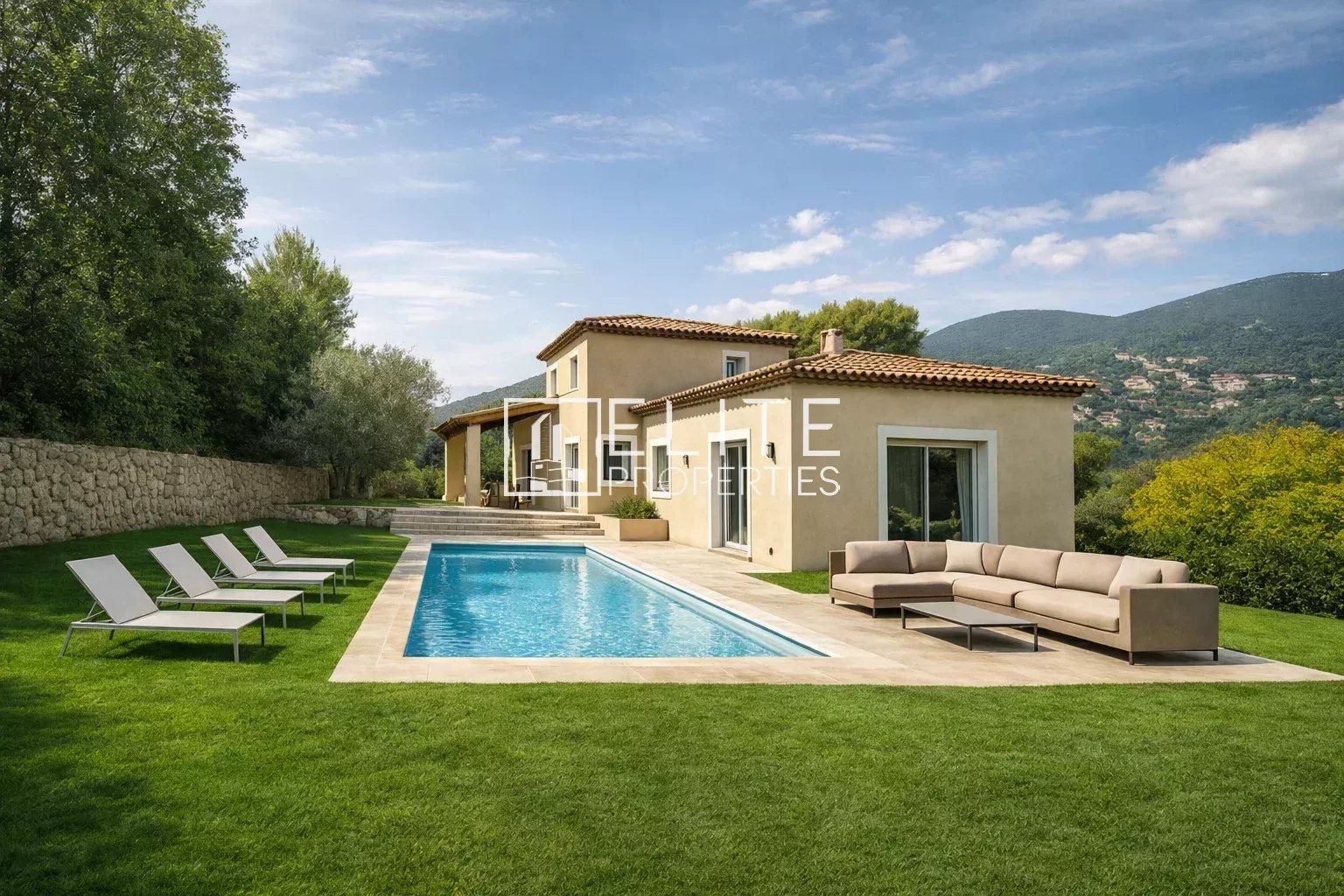 Maison à vendre, 254m², Grasse