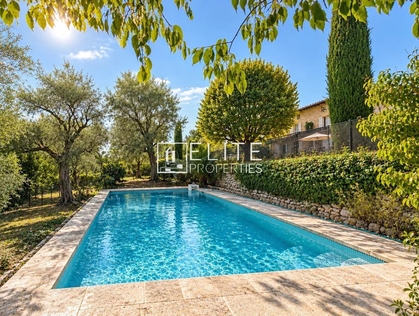 Maison à vendre, 143m², Grasse