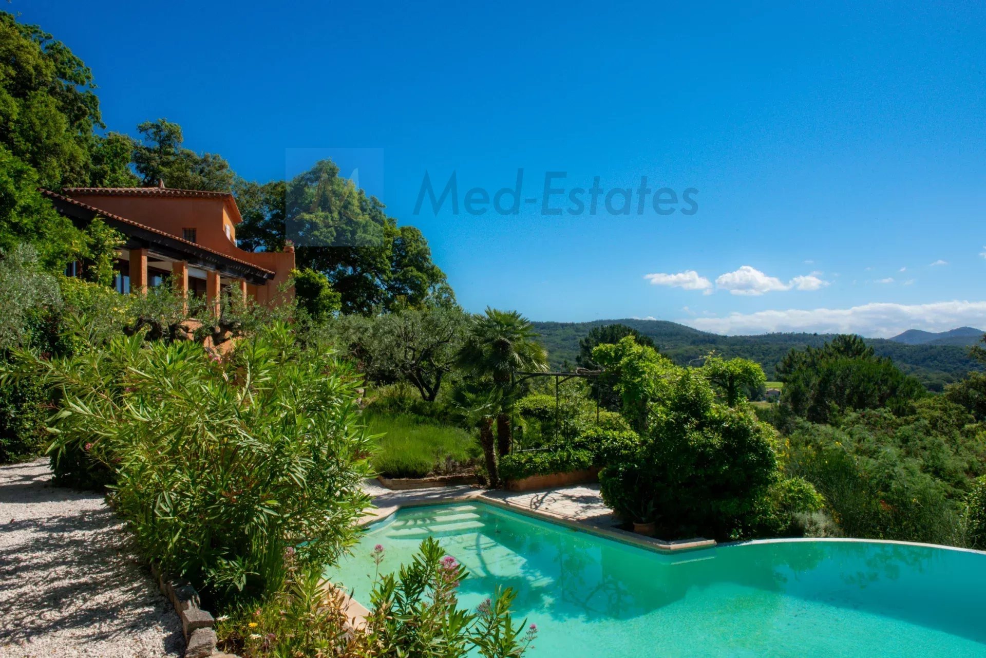 Maison à vendre, 200m², La Garde-Freinet