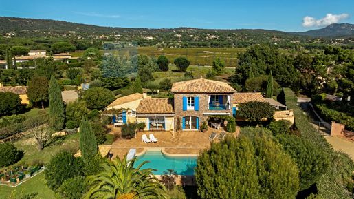 Maison 7 pièces 200 m² · au Plan-de-la-Tour · 200 m² · 1 755 000 €