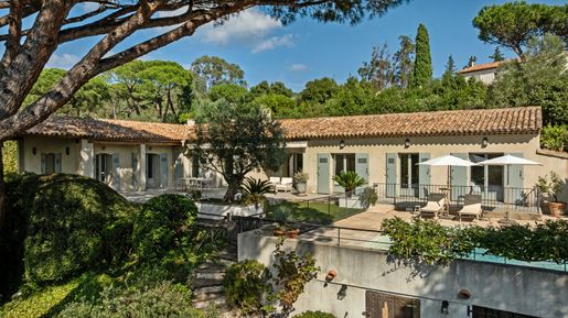 Maison 6 pièces 250 m² · à Grimaud · 250 m² · 2 385 000 €