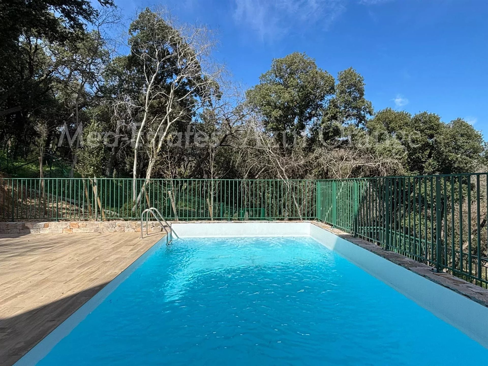 Appartement à vendre, 77m², Grimaud
