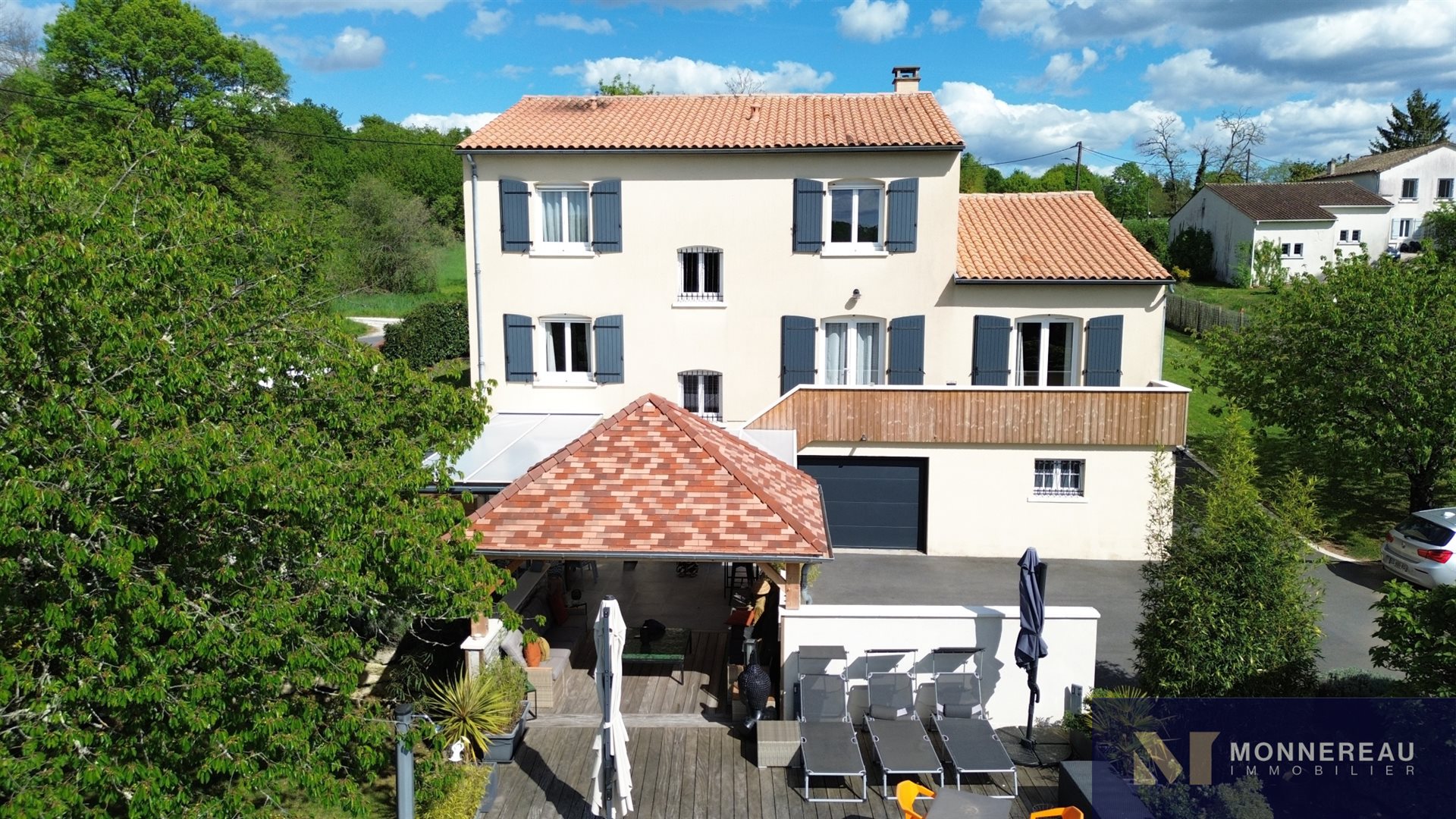Maison à vendre, 201m², Angoulême