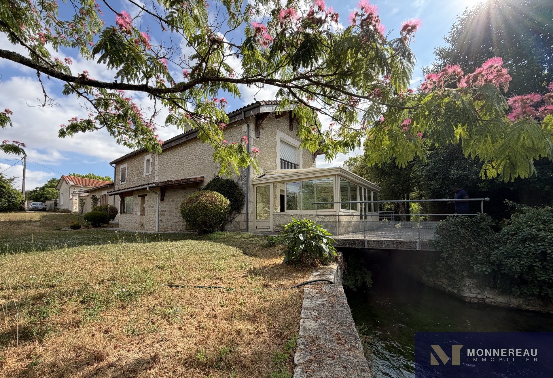 Maison à vendre, 159m², Ruelle-sur-Touvre