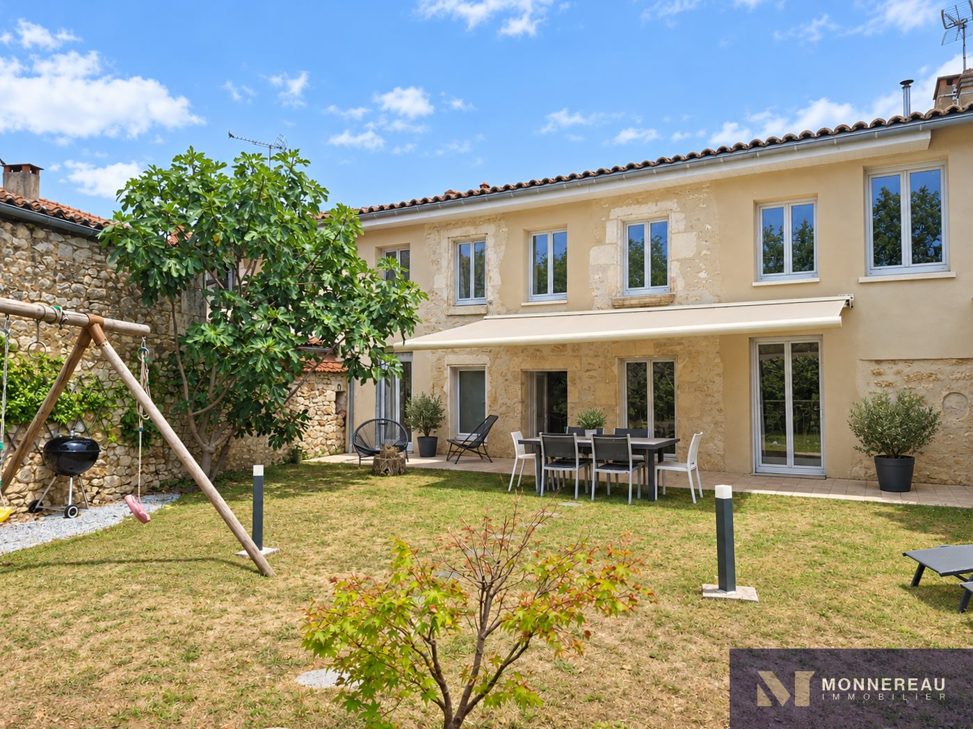 Maison à vendre, 143m², La Rochefoucauld-en-Angoumois
