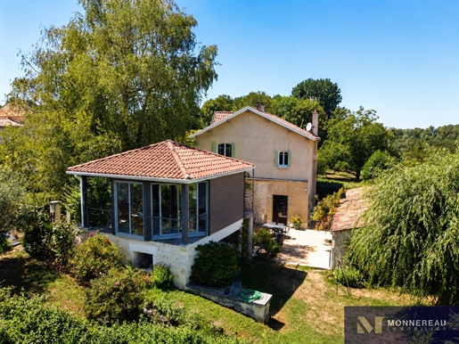 7 pièces 163 m² · à L'Isle-d'Espagnac · 163 m² · 367 500 €