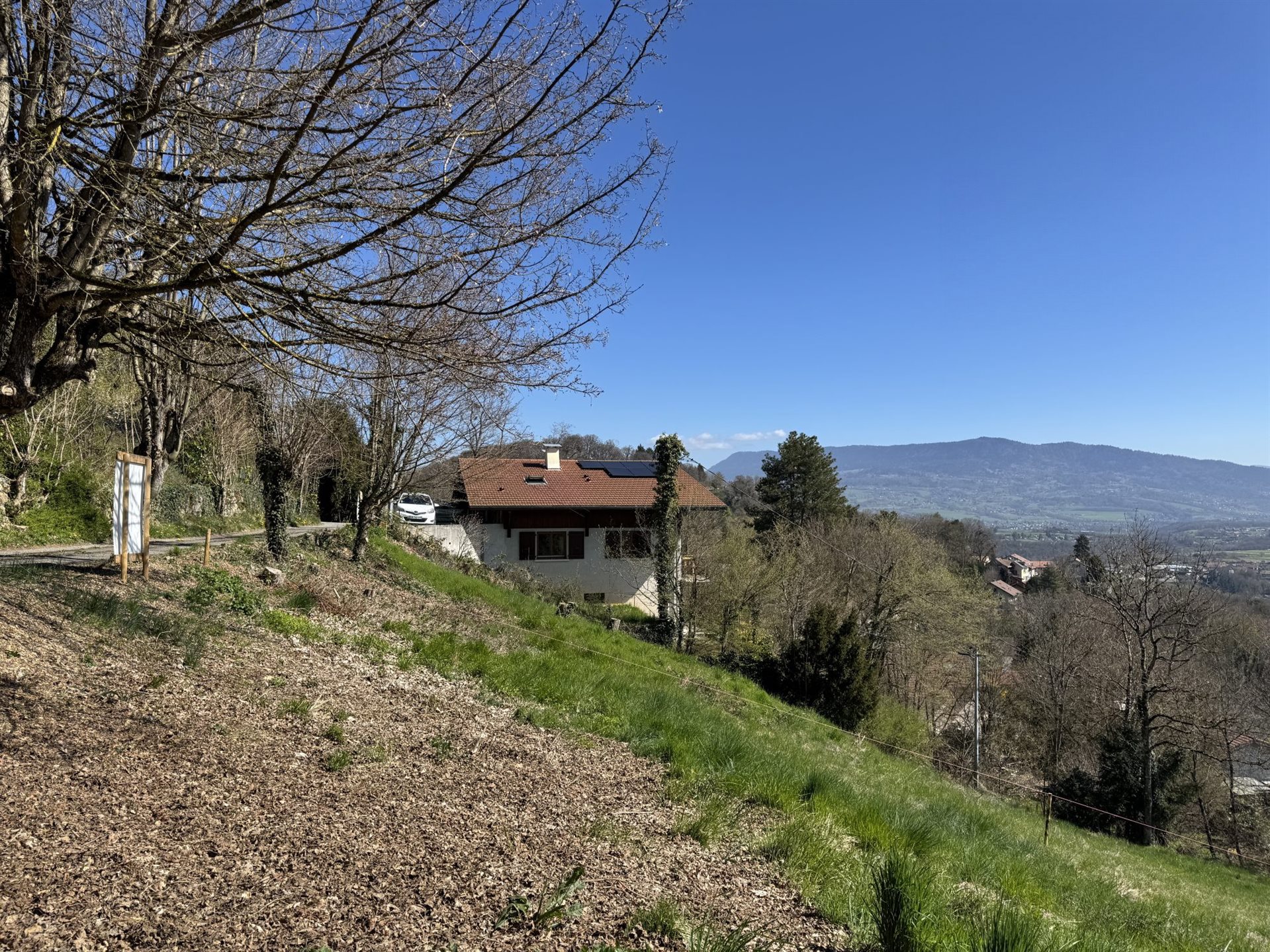 Land for Sale in Monnetier-Mornex - Widok 3