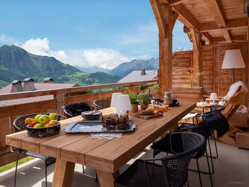4 pièces 135 m² · à Manigod · 135 m² · 1 185 000 €