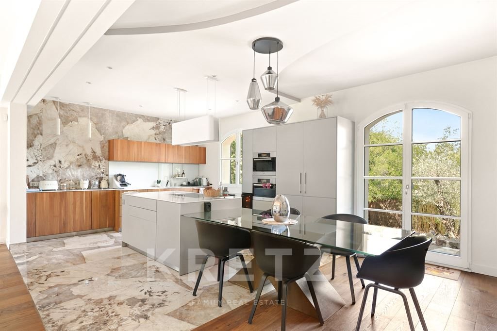 Maison à vendre, 370m², Garches