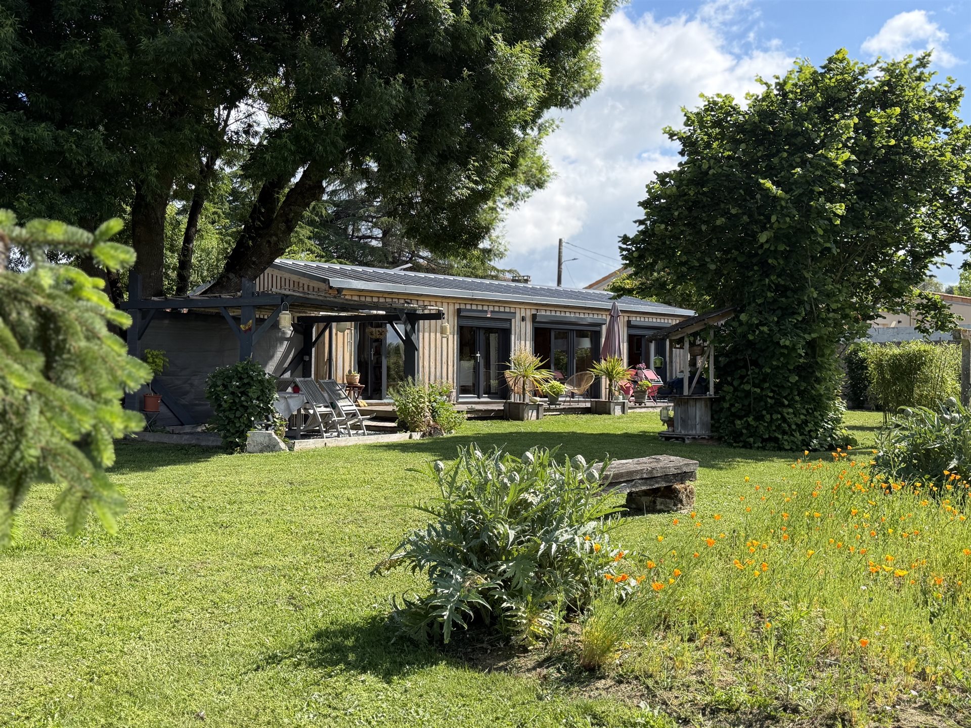 Maison 4 pièces 70 m² · à Villefranche-de-Lonchat · 70 m² · 182 000 €