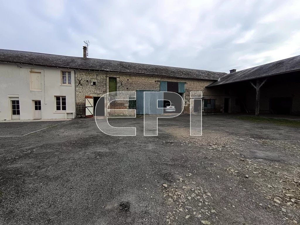 Maison à vendre, 108m², Monts-sur-Guesnes