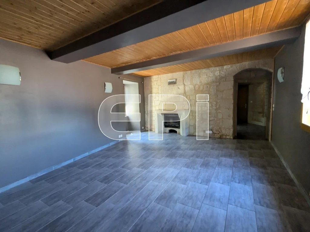 Maison à vendre, 435m², Curçay-sur-Dive