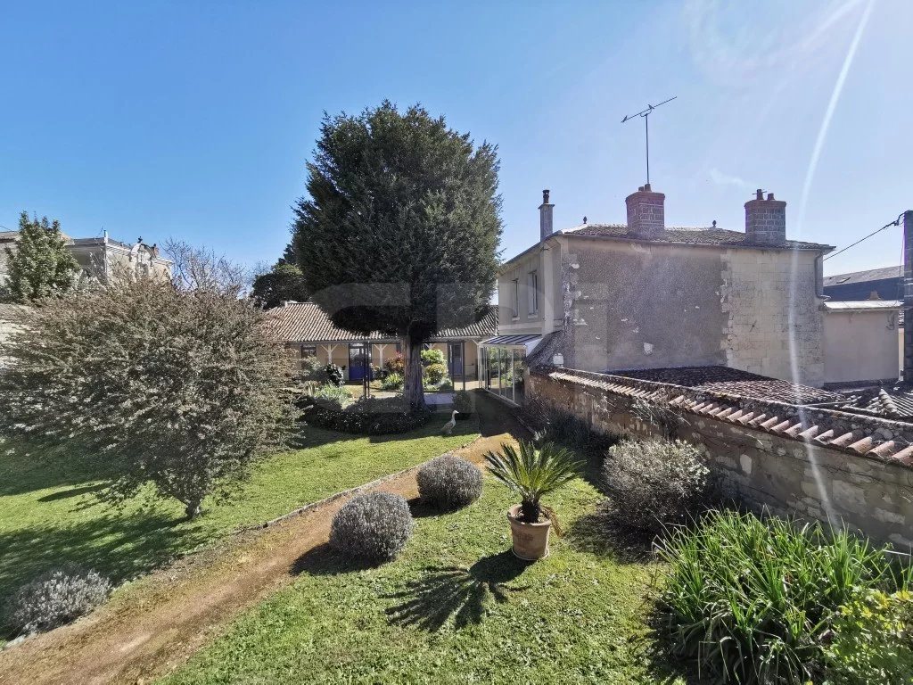 Maison à vendre, 171m², Loudun