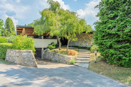 Maison 5 pièces 166 m² · à Larringes · 166 m² · 680 000 €
