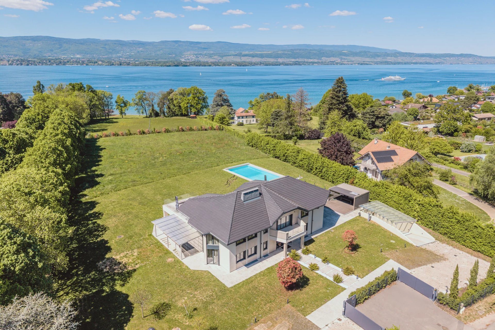 Maison à vendre, 650m², Nernier