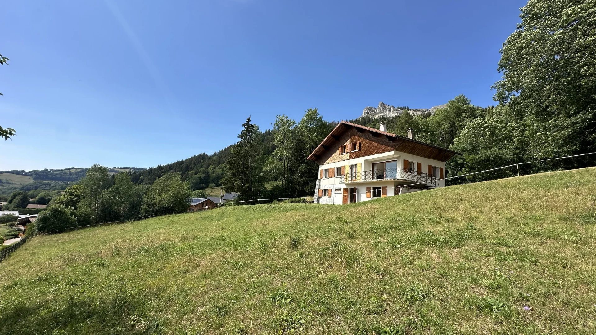 Maison à vendre, 136m², Bernex