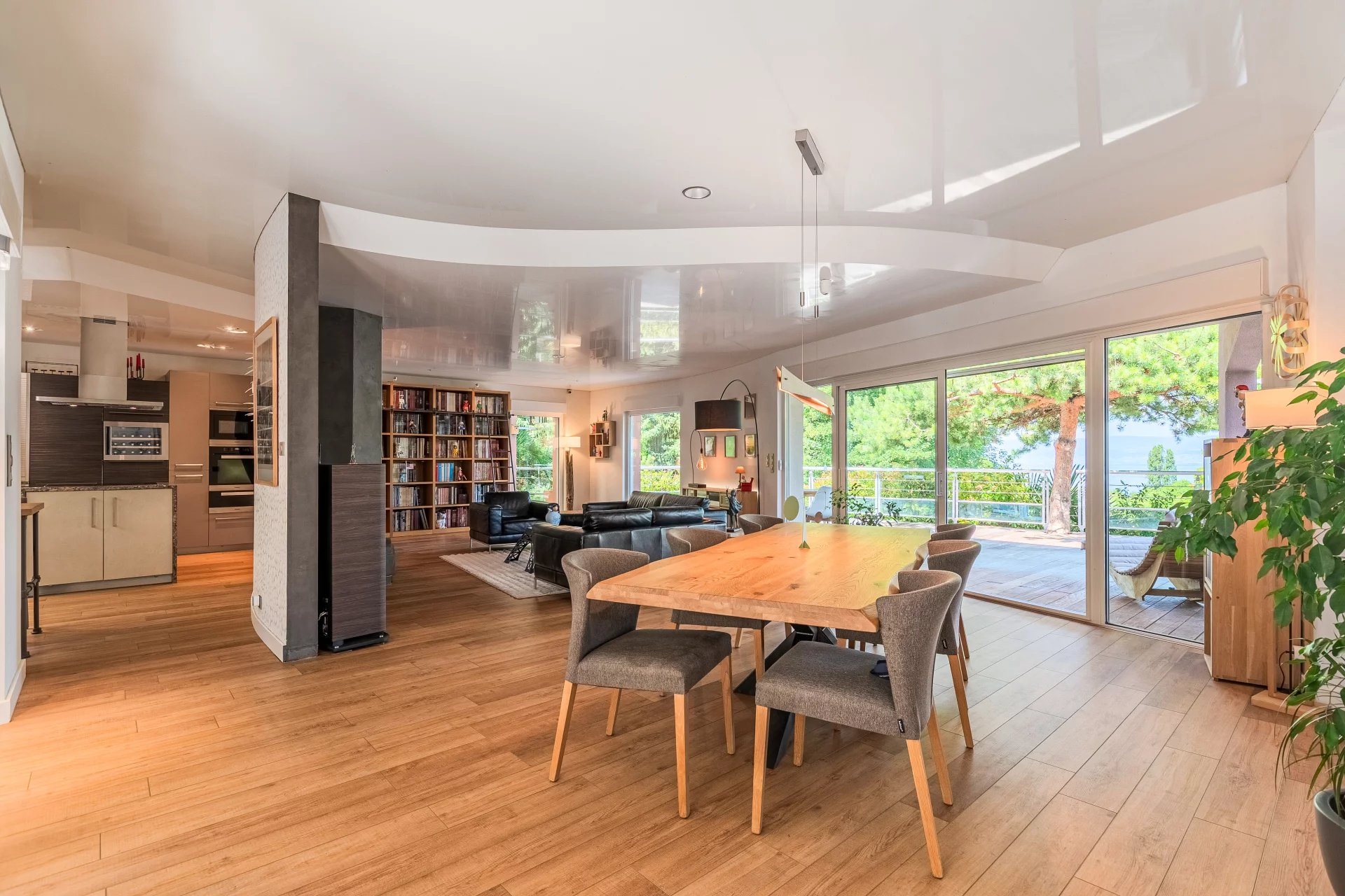 Maison à vendre, 266m², Evian-les-Bains