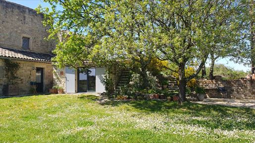 Maison 9 pièces 176 m² · à Barjac · 176 m² · 435 000 €