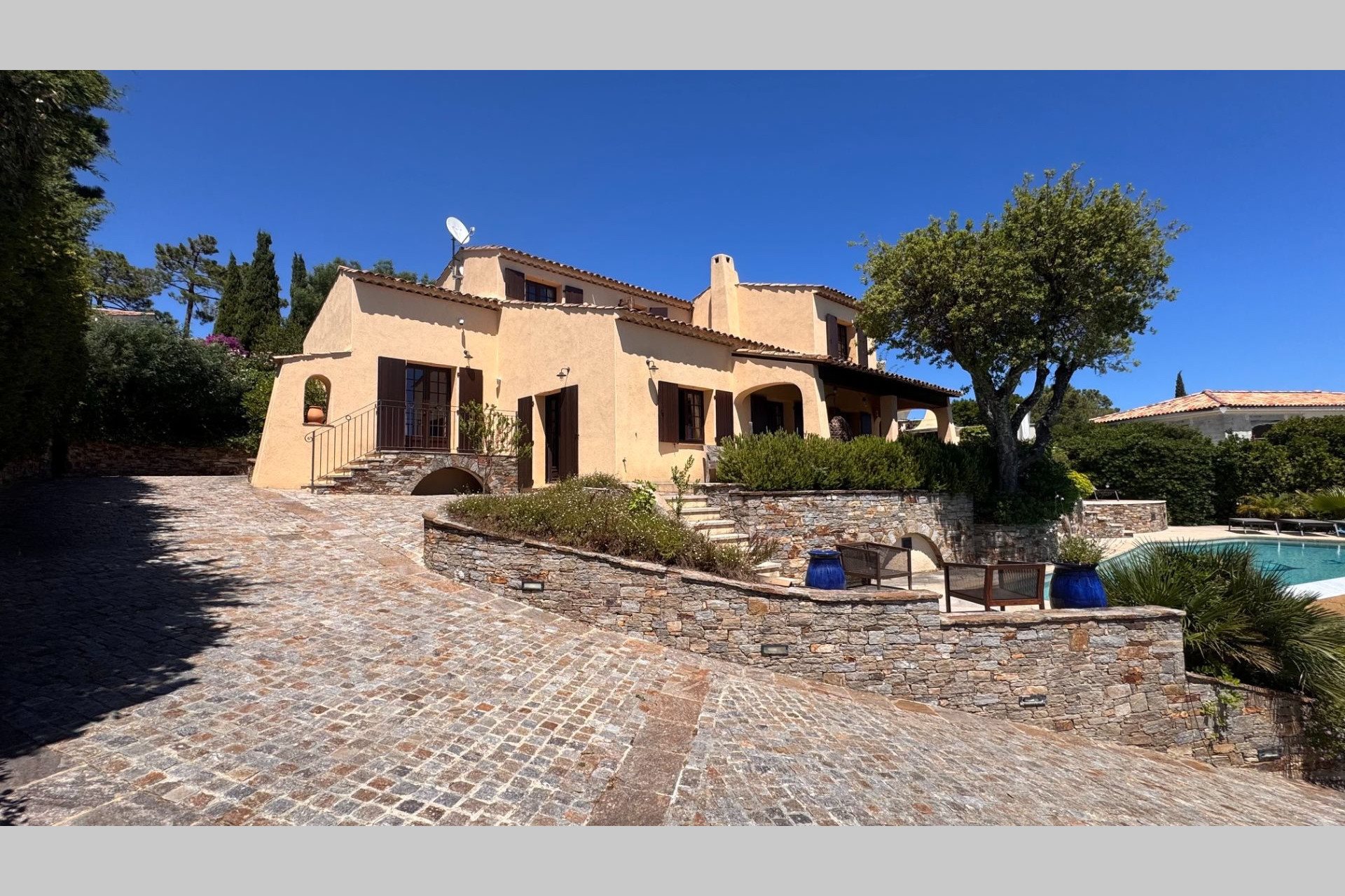Maison à vendre, 184m², Les Issambres