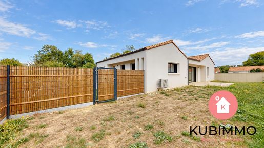 Maison 5 pièces 110 m² · à Saint-Hilaire-la-Forêt · 110 m² · 312 000 €