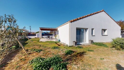 Maison 4 pièces 136 m² · à Longeville-sur-Mer · 136 m² · 419 900 €