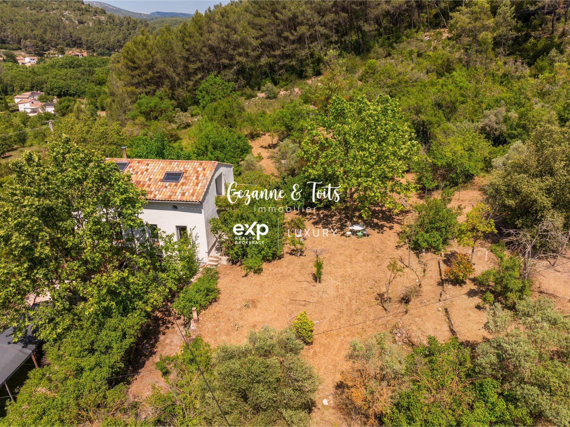 Maison à vendre, 196m², Saint-Zacharie