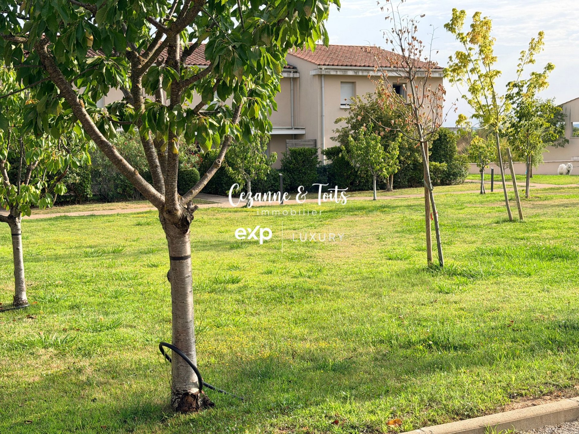 Apartment in Aix-en-Provence, Les Plantiers II, Bouches-du-Rhône - View 2