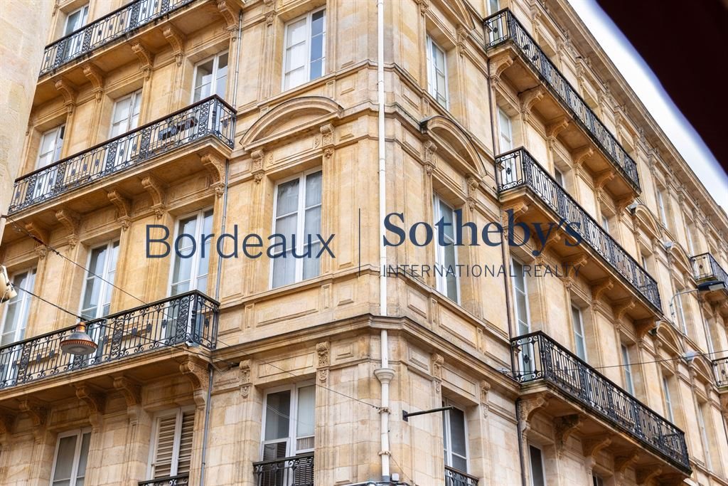 Bordeaux Gambetta Superb Apartment With Continuous Balconies, Bordeaux