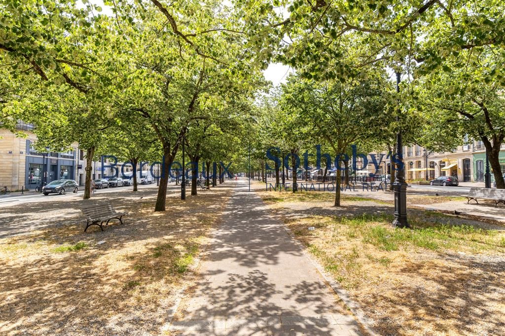 Bordeaux Triangle Exceptional Top-Floor Apartment With Rooftop Terrace And Elevator - More